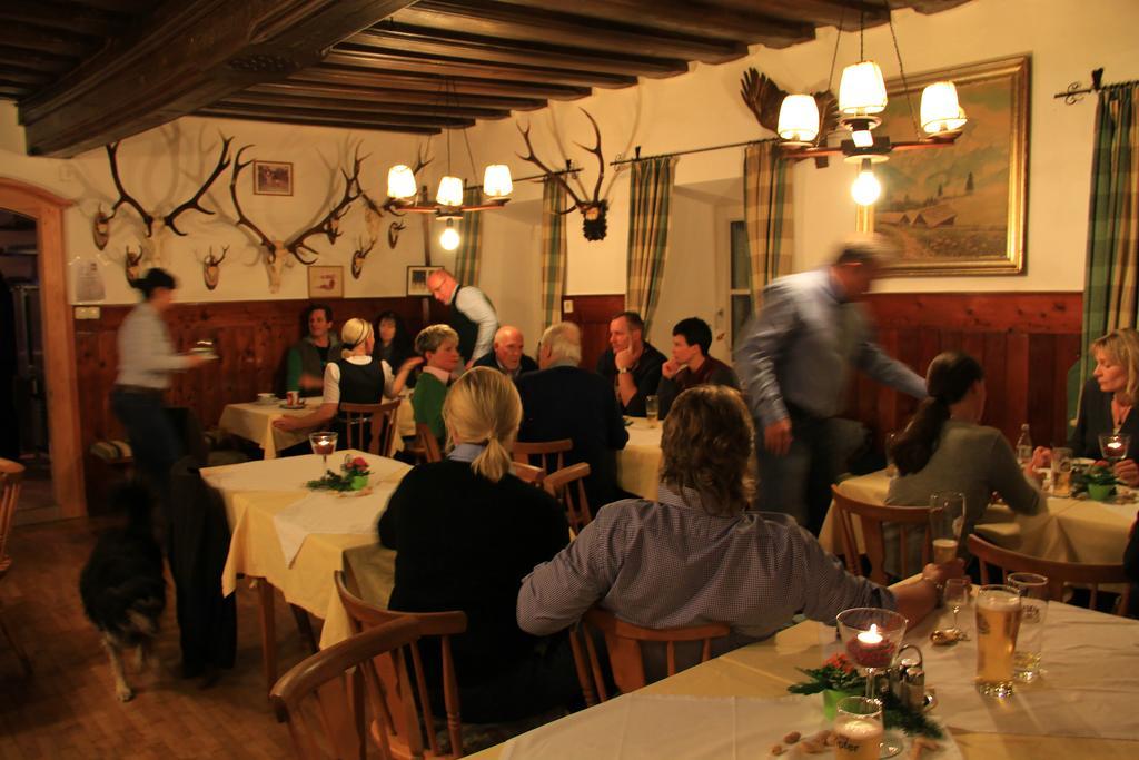 Gasthof Zauchenwirt Bad Mitterndorf Bagian luar foto
